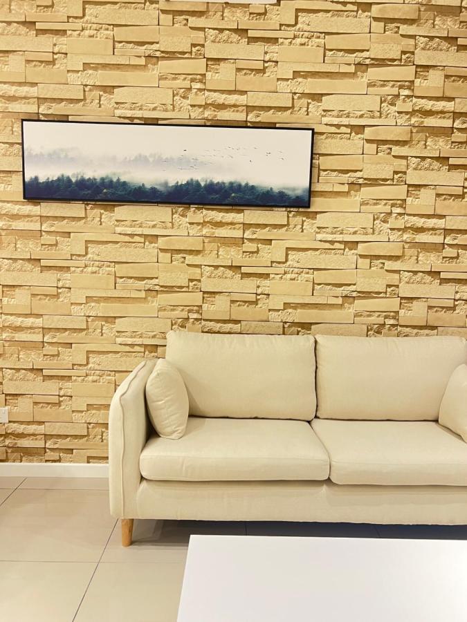 Mucihome Clio 3R2B, Putrajaya Condo Near To Ioi City Mall, Alamanda, Hospital Serdang, Wetland Studio Kru Dll- Non Smoking Home For Malaysian Only Luaran gambar