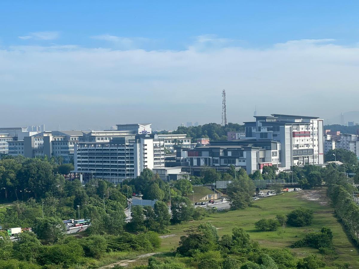 Mucihome Clio 3R2B, Putrajaya Condo Near To Ioi City Mall, Alamanda, Hospital Serdang, Wetland Studio Kru Dll- Non Smoking Home For Malaysian Only Luaran gambar